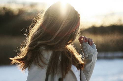 老工匠告诉你红木家具的保养秘诀,保养红木家具用蜂蜡还是用核桃油