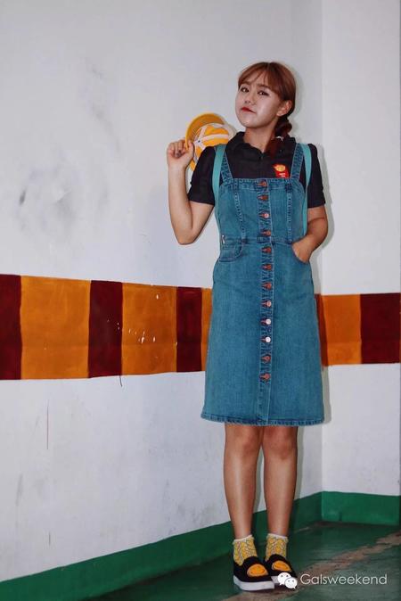 一件衬衫三种穿搭三种场合,男明星穿tb衬衫怎么搭