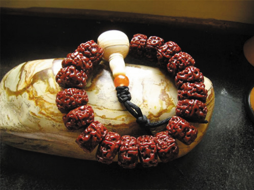 入门的金刚值得盘吗,印尼金刚有盘玩价值吗