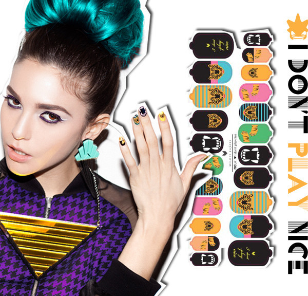 爱美甲吗？那就果断收藏吧~