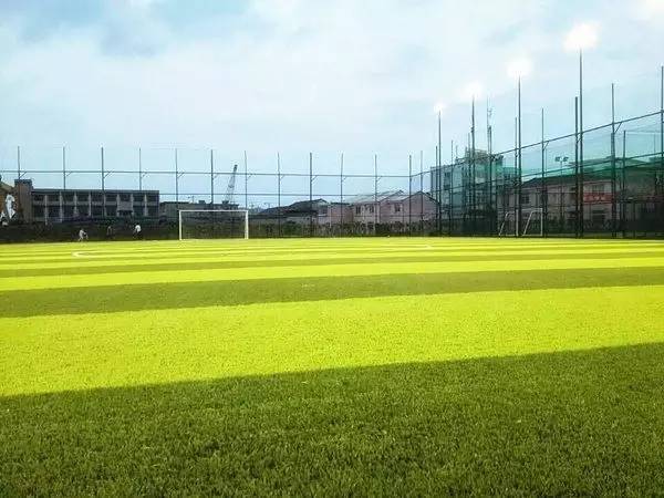 赞！江北这些旧厂房居然都变成了足球场、创意园！