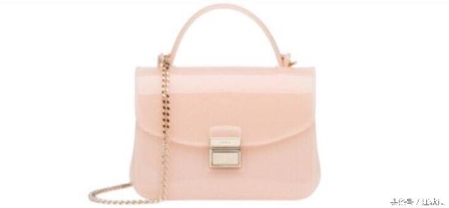 女人必须败下的包包，让男人心甘情愿为你买单！