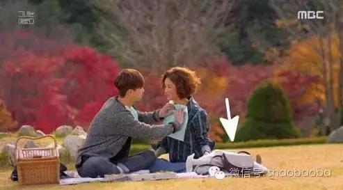 唯物｜聪颖与美貌并重的包包，才是真正“华丽的诱惑”