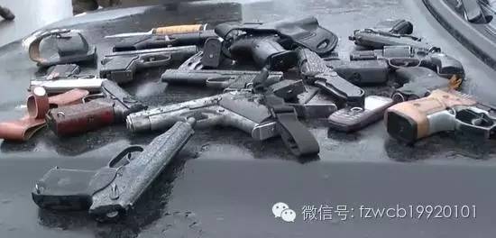 莫斯科警方抓捕现场 (莫斯科警方抓捕视频)