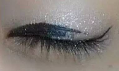 美瞳线太粗,美瞳线太粗了怎么办