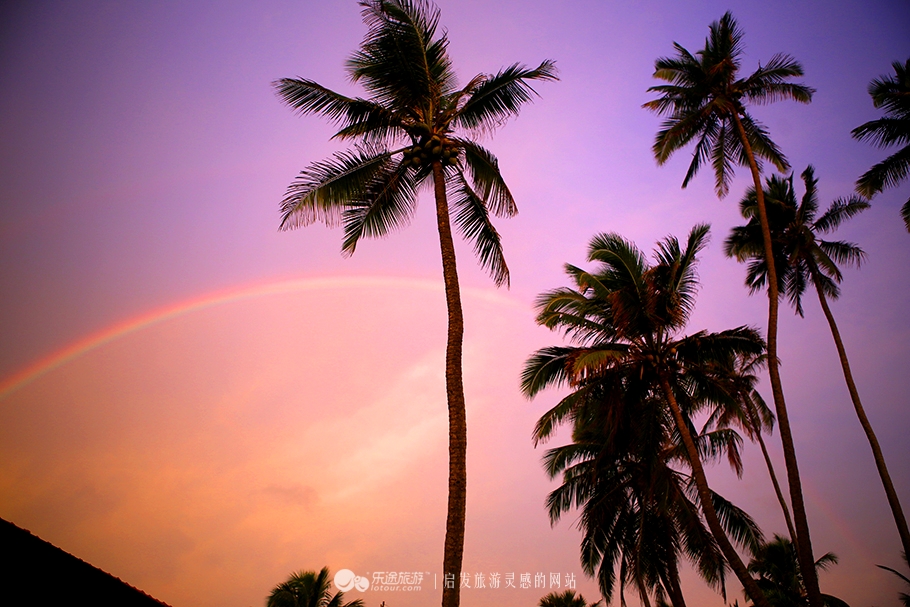 当足球小子遇见印度洋上最壮美的夕阳
