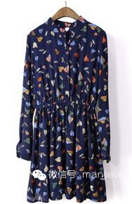 点点小碎花，让你的冬天也可活力四射，温暖的打底连衣裙！