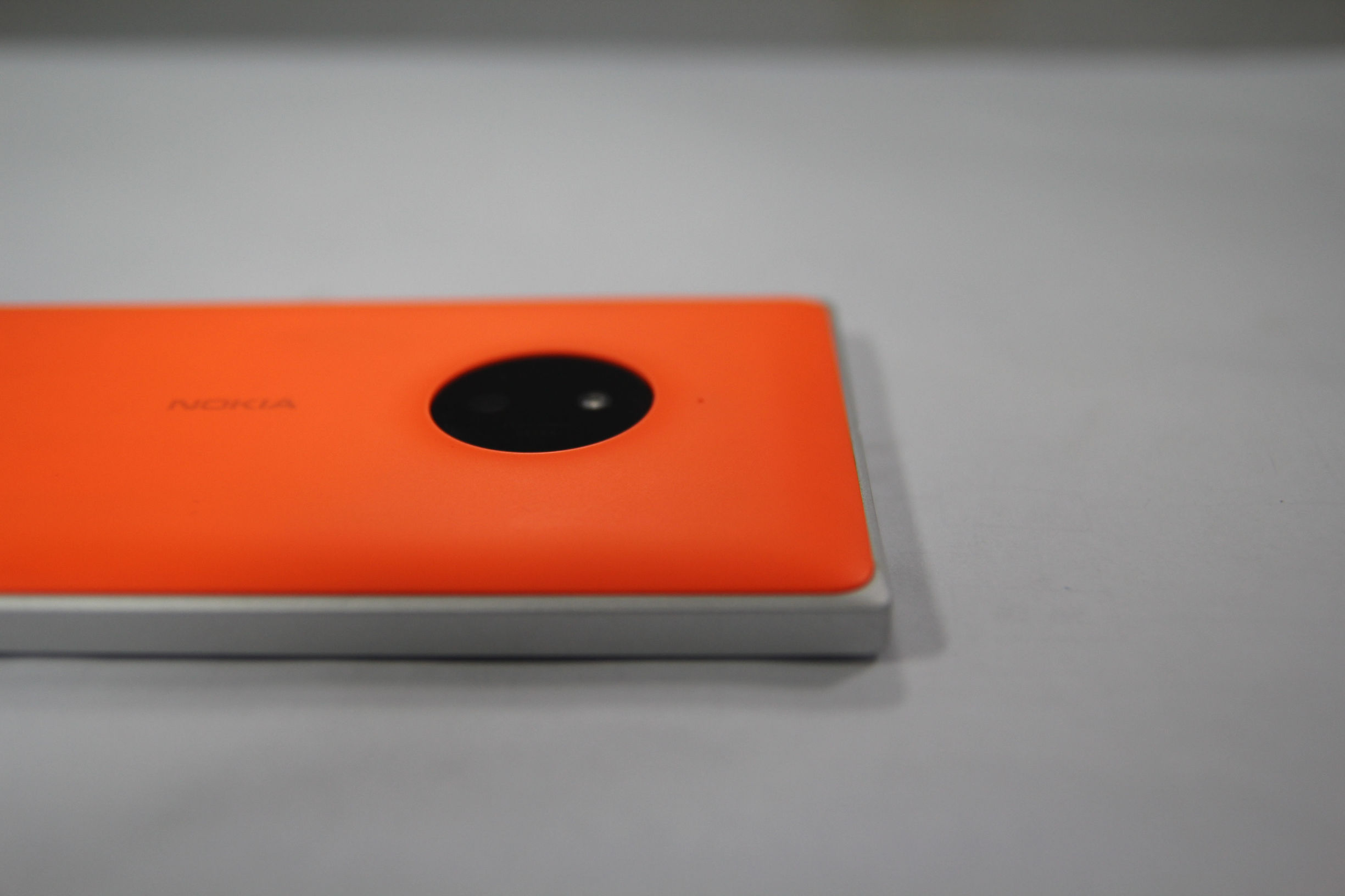 曾经的手机巨头诺基亚,体验经典之诺基亚lumia830