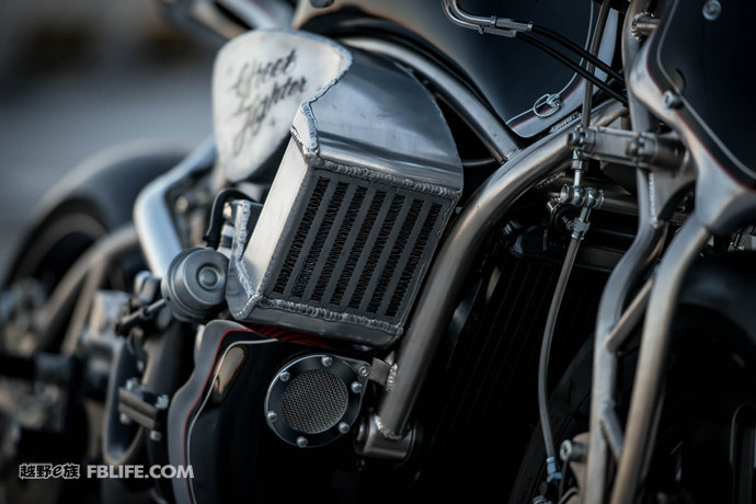 哈雷750改装套件,老车翻新改造宝马750