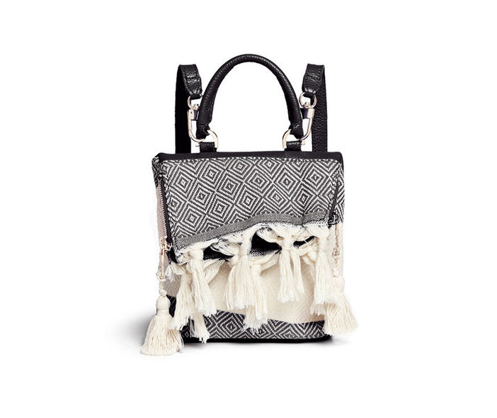 一款可单肩可双肩的杨幂同款包,杨幂背的流行双肩包