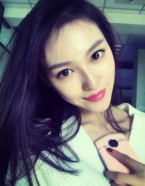 脸上长痘痘是什么原因？看完了就好好收藏吧！