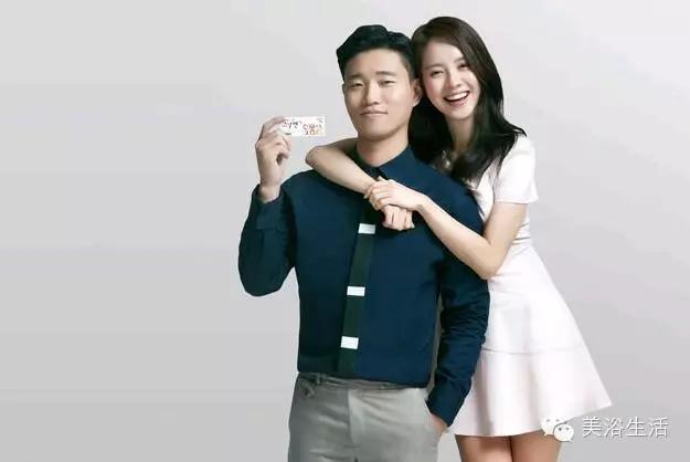 韩国一段雨中的mv,韩国一个非常流行的mv