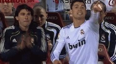 野球场上最讨厌的犯规,足球野球场最讨厌的人