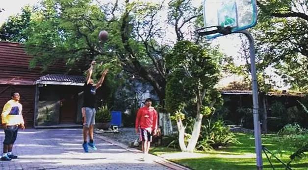 打篮球的男孩子什么性格,如何通过打篮球的球风判断性格