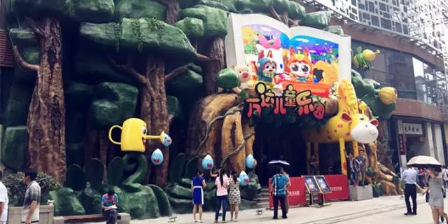 武汉一夜之间白了头，这回终于有得玩了！