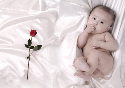 新生儿生理黄疸现象,新生儿正常现象家长却觉得很严重