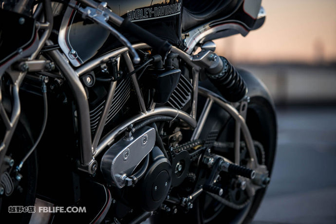 哈雷750改装套件,老车翻新改造宝马750