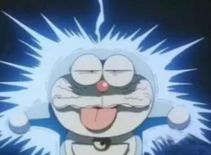 是时候让妹子们看看足球冷静一下了