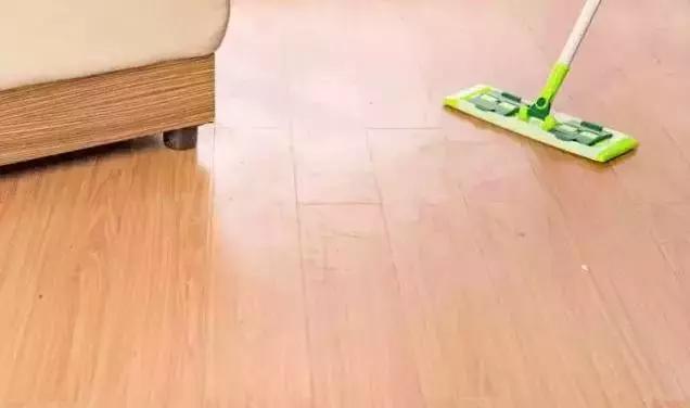 不超过10元的租房神器，知乎上有10w+的推荐