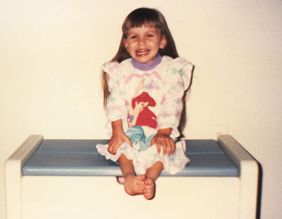 美人鱼生了个没有尾巴的宝宝,生宝宝的美人鱼娃娃