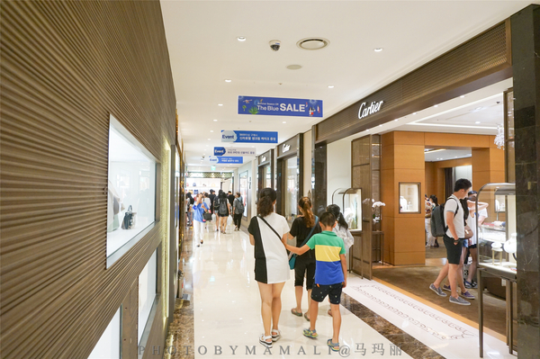 新罗大咖｜你们疯狂扫货！我只想在天空花园喝喝