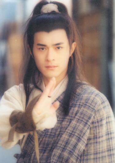 谢逊在神雕侠侣中什么水平,杨过谢逊狮子吼