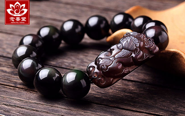 黄金貔貅黑曜石手链的佩戴方法,大海水命适合佩戴黑曜石貔貅吗