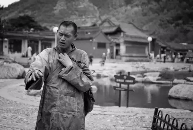 去五台山碰到僧人给一颗菩提,五台山僧人送我佛珠代表什么