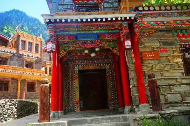 黑水彩林秘境,阿坝藏族羌族自治州黑水彩林