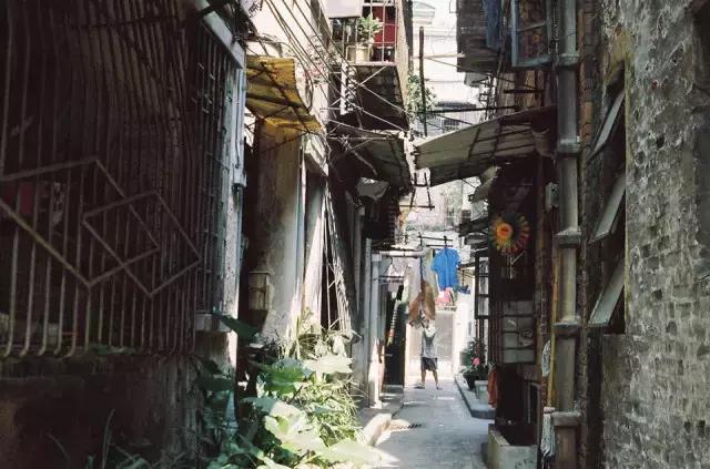 喝过就忘不了！70年光阴，是什么让它成为很多广州人的记忆？