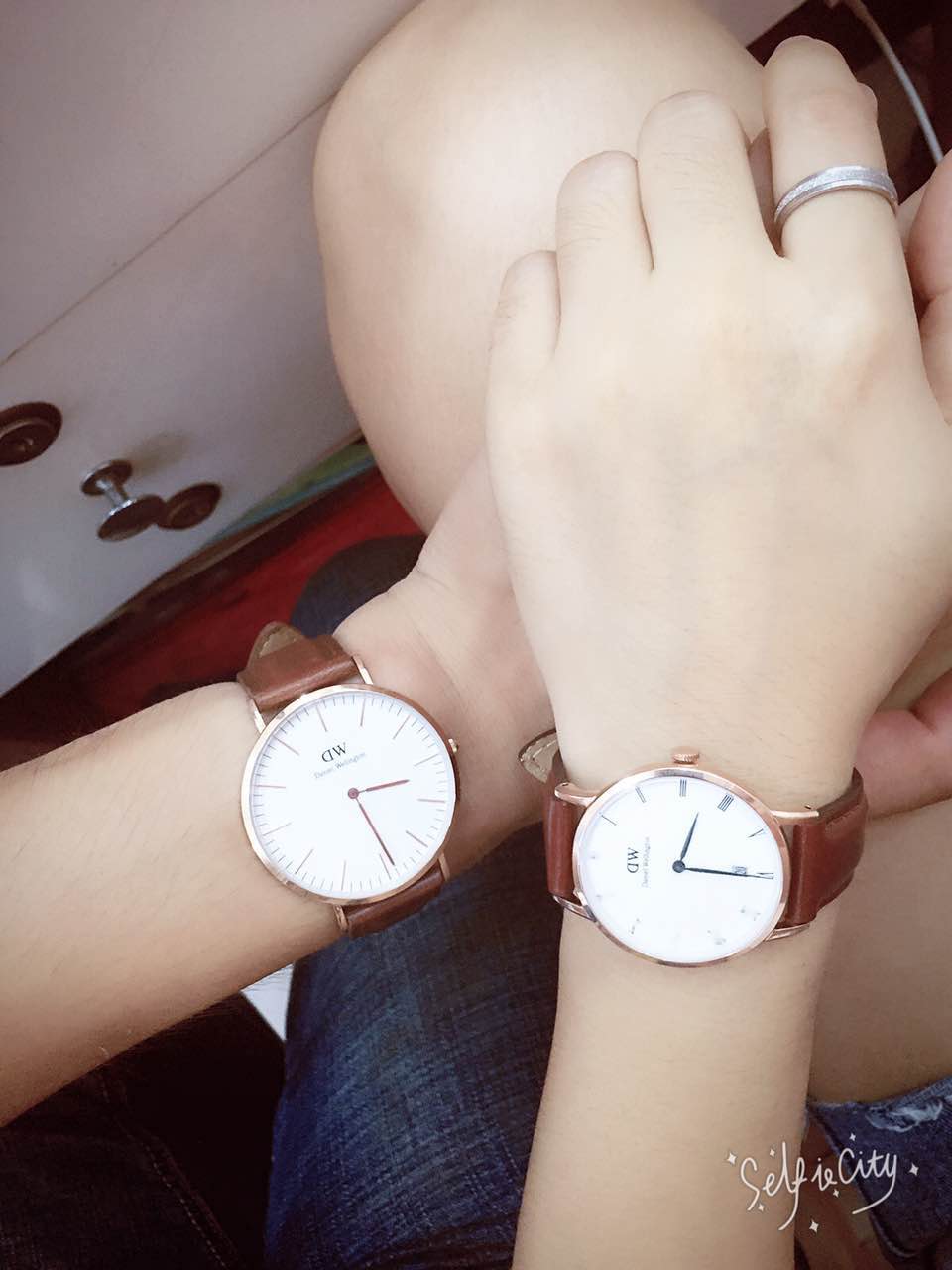 dw经典手表情侣,dw手表简约经典情侣款
