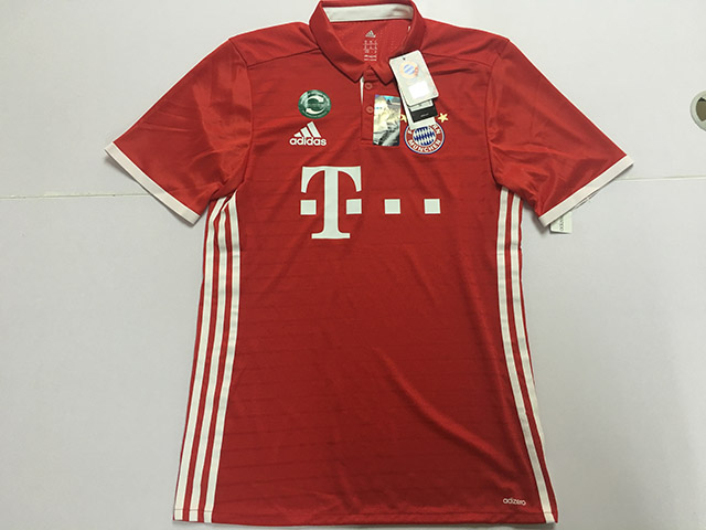 拜仁15-16赛季客场球衣,拜仁主客场球衣