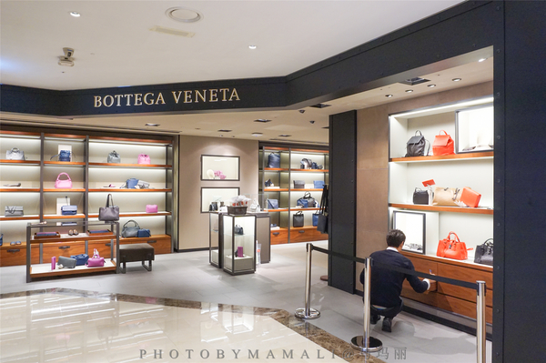 新罗大咖｜你们疯狂扫货！我只想在天空花园喝喝