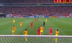 蒿俊闵对韩国任意球破门,蒿俊闵韩国高光时刻视频