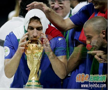 fifaonline3托蒂数据,fifaonline3托蒂