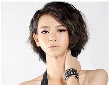 中年短发烫发沙宣妈妈款,短发沙宣烫发排杠教程