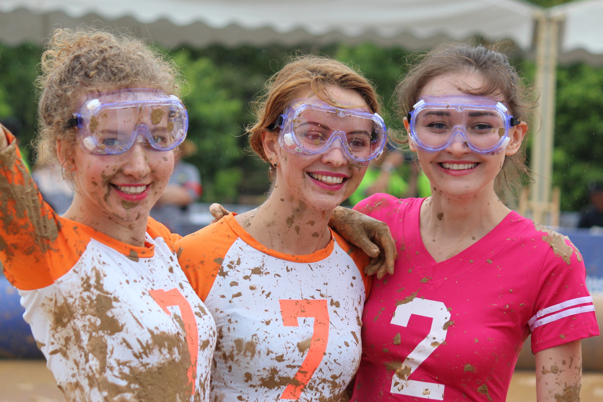 温泉足球比赛,温泉镇足球赛