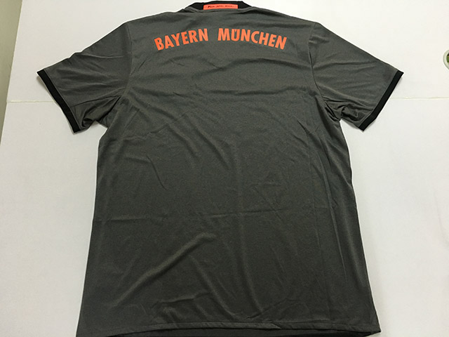 拜仁15-16赛季客场球衣,拜仁主客场球衣