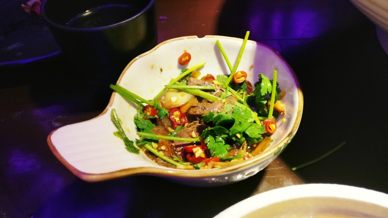 手感最好的手机一加,一加手感