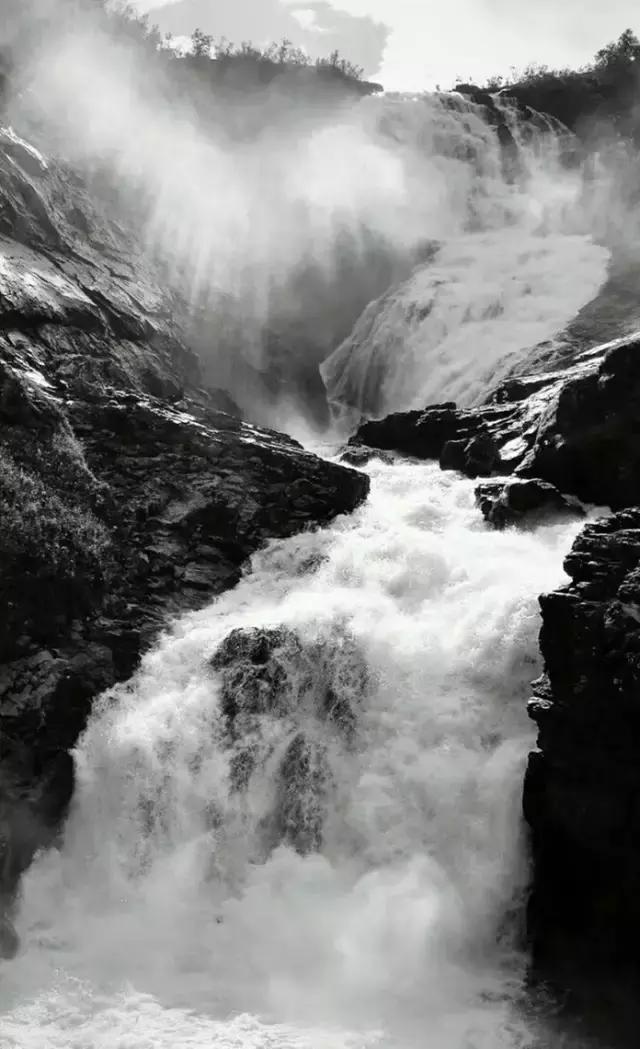 挪威的镜湖,挪威镜湖