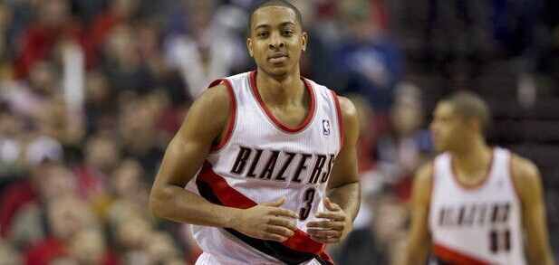 nba2k16易建联在哪个队,2k16的易建联在哪里