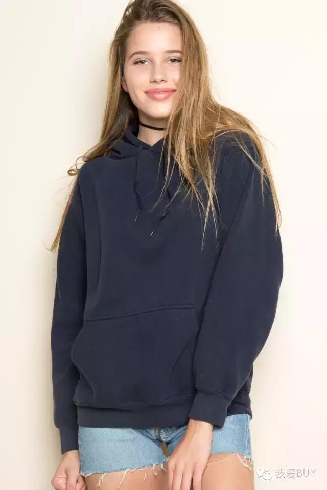 霉霉刘雯,刘雯维密霉霉驻唱