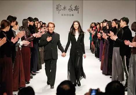 鄂尔多斯近年发展变化,投资80亿鄂尔多斯