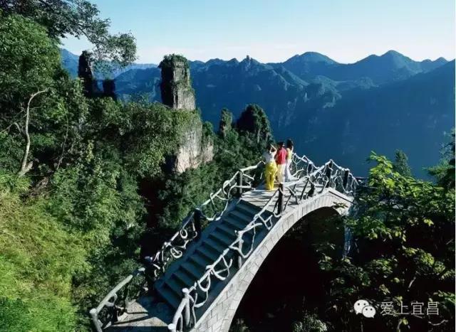 爱旅游的宜昌人不一定知道，出行用它据说能省好几千元！