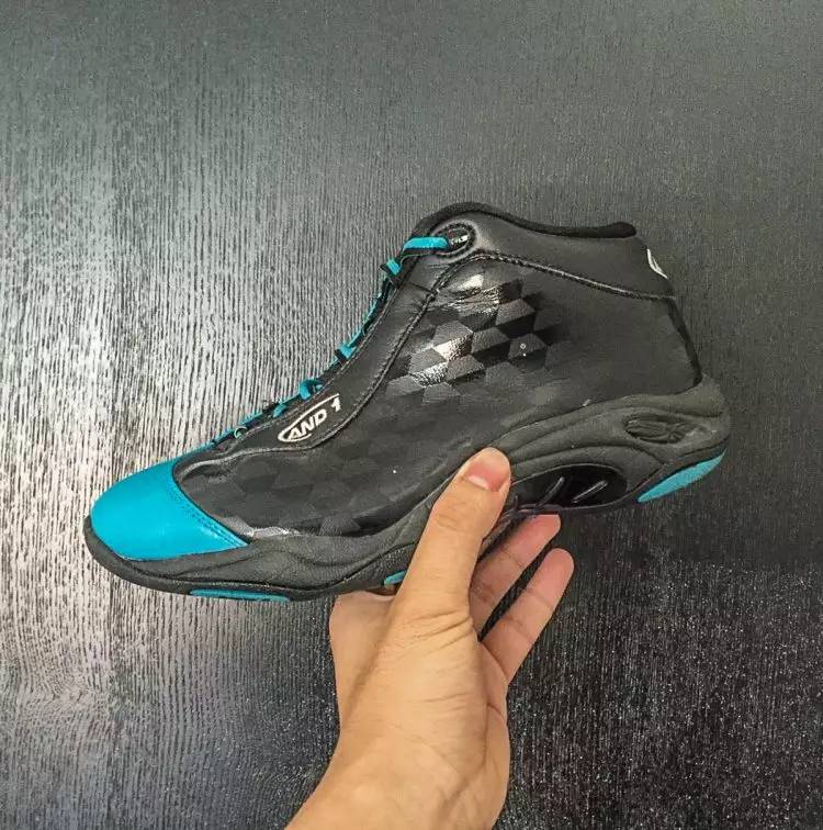 上脚好看的小白鞋推荐,新手200以下的篮球鞋推荐