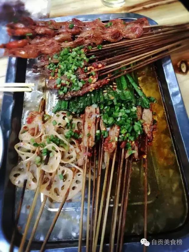 详解自贡这7家拽上天的馆子，凭什么顾客要受这份气！