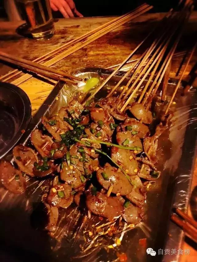 详解自贡这7家拽上天的馆子，凭什么顾客要受这份气！