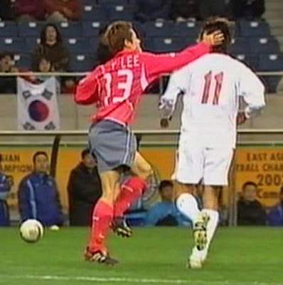 国足2比3韩国录像回放完整,李玮锋为什么不打安贞焕