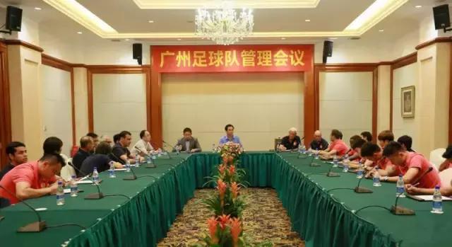 河南钢材首富,中国河南首富创业经历