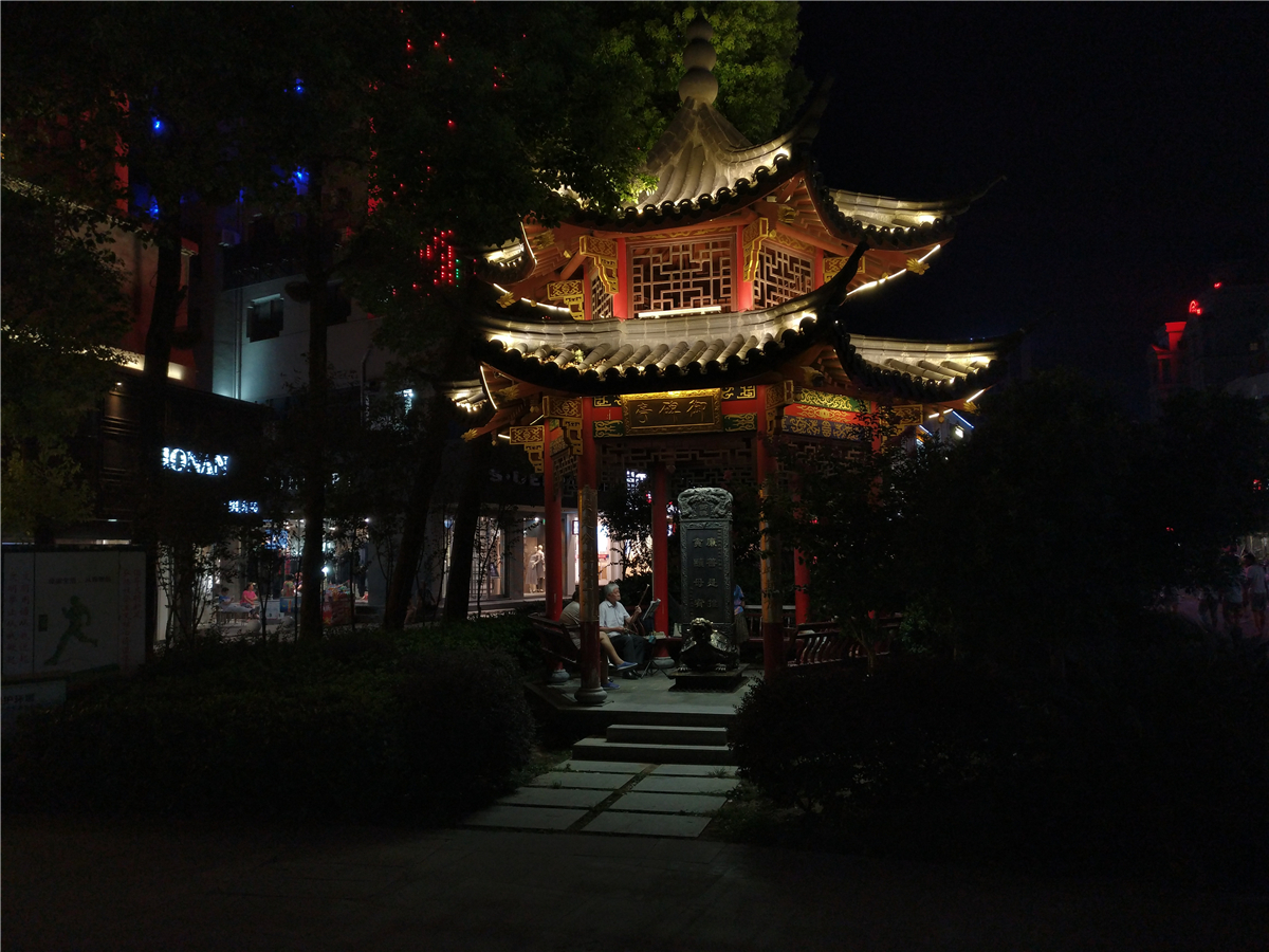 搭载骁龙820，4G+64G，跑分13万！努比亚Z11体验